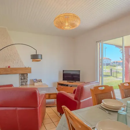 Maison Caupos Holiday home *