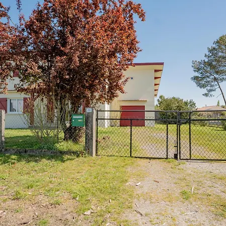 Holiday home Maison Caupos