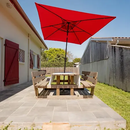 Maison Caupos Holiday home